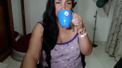 Snapshot of vivian_milf_paint chatting on March 2026 01:55:02 AM vivian_milf_paint online show from March 2026 01:55:02 AM