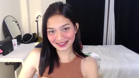 Vivian online show from December 2024 01:13:02 AM