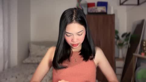 Snapshot of vivian_roberts chatting on March 2026 12:08:01 AM Vivian online show from March 2026 12:08:01 AM