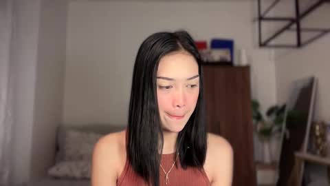 Snapshot of vivian_roberts chatting on March 2026 11:52:04 PM Vivian online show from March 2026 11:52:04 PM