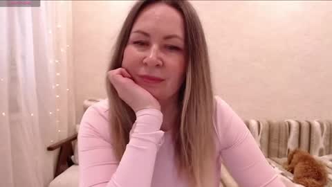 Snapshot of vivian_soul chatting on May 2026 04:45:02 PM Vivian online show from May 2026 04:45:02 PM