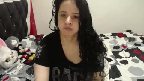 melissa online show from November 2025 04:13:01 AM