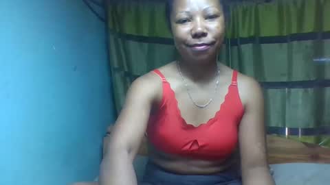 viviane0812 online show from October 2025 11:51:02 AM