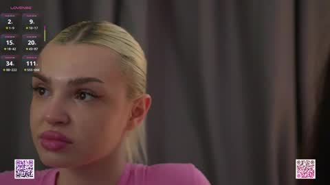 Snapshot of vivid_girls chatting on June 2026 08:42:01 AM Nelly and Mari online show from June 2026 08:42:01 AM