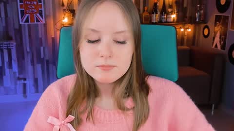 Vivien online show from January 2025 05:38:02 PM