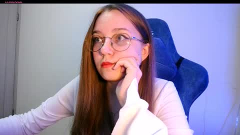 Snapshot of vivivivikkie chatting on March 2026 09:19:02 PM vivivivikkie online show from March 2026 09:19:02 PM