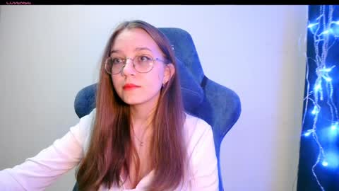 Snapshot of vivivivikkie chatting on April 2026 08:50:01 PM vivivivikkie online show from April 2026 08:50:01 PM