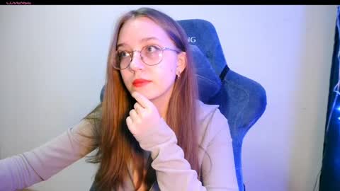 Snapshot of vivivivikkie chatting on April 2026 09:26:02 PM vivivivikkie online show from April 2026 09:26:02 PM