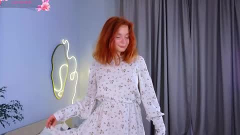 Snapshot of vixariaa chatting on April 2026 03:17:02 PM Victoria online show from April 2026 03:17:02 PM