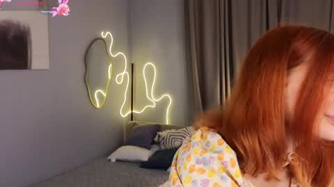 Snapshot of vixariaa chatting on April 2026 03:14:02 PM Victoria online show from April 2026 03:14:02 PM