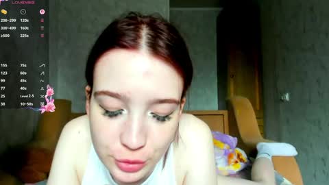 Snapshot of vixen_lab chatting on May 2026 01:06:01 PM Nika 18 . online show from May 2026 01:06:01 PM