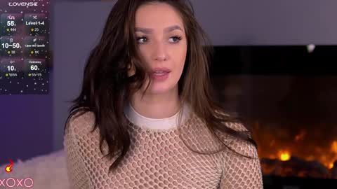 Snapshot of vixenamour chatting on January 2025 11:43:01 PM vixenamour online show from January 2025 11:43:01 PM