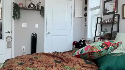 Snapshot of vixenliz chatting on March 2026 07:09:01 PM Liz online show from March 2026 07:09:01 PM