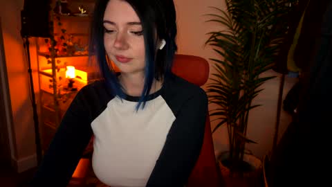 Snapshot of vixenp chatting on March 2026 07:17:01 PM Polly Online mostly at 9pm-2am UK Time online show from March 2026 07:17:01 PM
