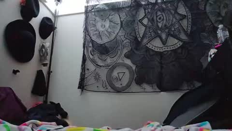 Snapshot of voidbunni chatting on April 2026 01:41:02 PM voidbunni online show from April 2026 01:41:02 PM