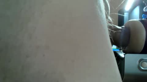 Snapshot of volleeier69 chatting on April 2026 04:21:01 PM volleeier69 online show from April 2026 04:21:01 PM