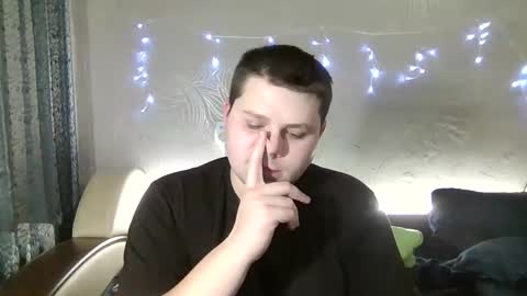 Volshebnik1302 online show from January 2025 08:36:01 PM