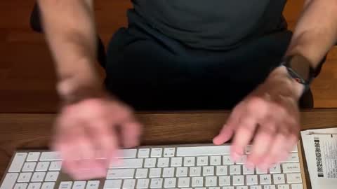 Snapshot of voterki796 chatting on October 2025 01:44:02 AM voterki796 online show from October 2025 01:44:02 AM