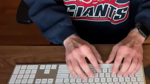 Snapshot of voterki796 chatting on December 2025 03:14:02 AM voterki796 online show from December 2025 03:14:02 AM