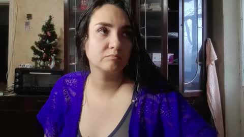 Snapshot of voulezvous_angel chatting on December 2025 10:24:01 AM voulezvous_angel online show from December 2025 10:24:01 AM