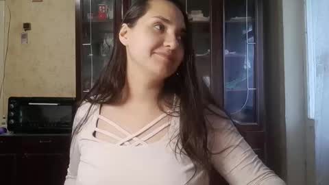 Snapshot of voulezvous_angel chatting on February 2026 07:18:01 AM voulezvous_angel online show from February 2026 07:18:01 AM