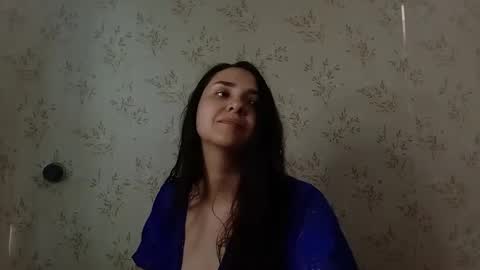 Snapshot of voulezvous_angel chatting on March 2026 05:35:01 AM voulezvous_angel online show from March 2026 05:35:01 AM