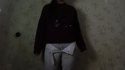 Snapshot of voulezvous_angel chatting on April 2026 05:10:01 PM voulezvous_angel online show from April 2026 05:10:01 PM