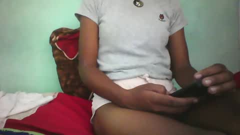 vounialdy online show from February 2025 06:05:02 PM