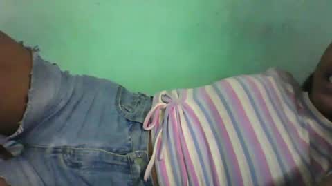 vounialdy online show from February 2025 06:21:02 AM