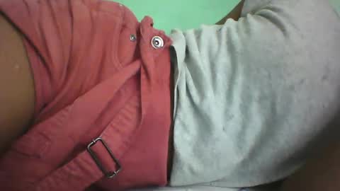 vounialdy online show from March 2025 04:11:02 PM