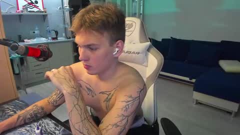 vova online show from March 2025 09:42:02 PM