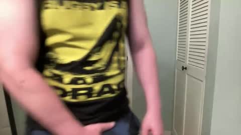 Snapshot of voyagerxiii chatting on April 2026 01:41:02 AM VoyagerXIII online show from April 2026 01:41:02 AM