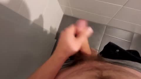 Snapshot of voyeuristicmcfly2 chatting on September 2025 06:52:01 PM mcfly online show from September 2025 06:52:01 PM