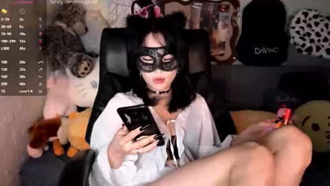 Vrchan online show from November 2025 04:03:01 PM