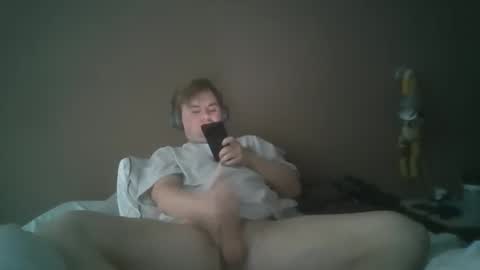 Snapshot of vrolijkee chatting on April 2026 02:01:02 PM Vrolijkee online show from April 2026 02:01:02 PM