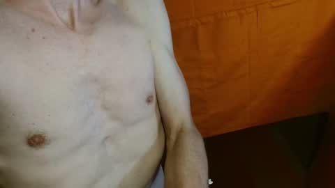 Snapshot of vrouwen_verwenner chatting on June 2026 08:53:01 PM Mac Miller online show from June 2026 08:53:01 PM