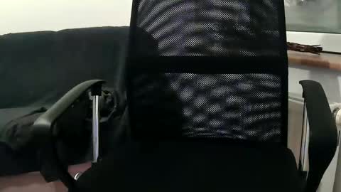 Snapshot of vulkan12p chatting on January 2025 09:54:01 PM Daniel online show from January 2025 09:54:01 PM