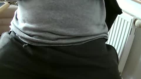 Snapshot of vulkan12p chatting on February 2025 03:27:02 PM Daniel online show from February 2025 03:27:02 PM