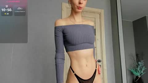 Snapshot of vvalkyriee chatting on February 2026 11:24:01 AM vvalkyriee online show from February 2026 11:24:01 AM