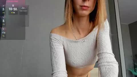 Snapshot of vvalkyriee chatting on April 2026 11:13:02 AM vvalkyriee online show from April 2026 11:13:02 AM