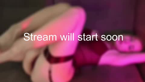 Snapshot of w1xll chatting on December 2025 06:22:02 AM Nana online show from December 2025 06:22:02 AM