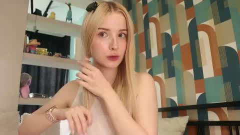 Nana online show from July 2026 10:17:02 AM