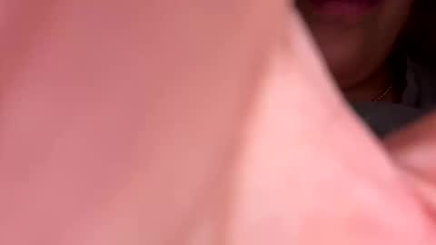 Snapshot of w2456 chatting on January 2026 11:32:02 PM w2456 online show from January 2026 11:32:02 PM