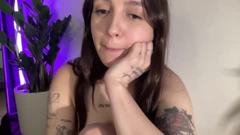 Snapshot of w33d7 chatting on March 2025 02:26:01 AM Alice Before pvt write to me in PM online show from March 2025 02:26:01 AM