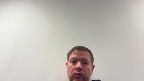 Snapshot of w919 chatting on December 2025 05:40:02 PM V online show from December 2025 05:40:02 PM