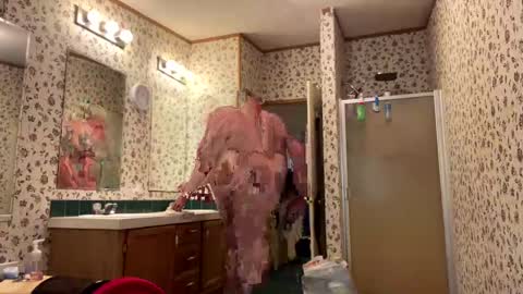 Snapshot of wadd4u1 chatting on October 2025 04:05:02 PM wadd4u1 online show from October 2025 04:05:02 PM