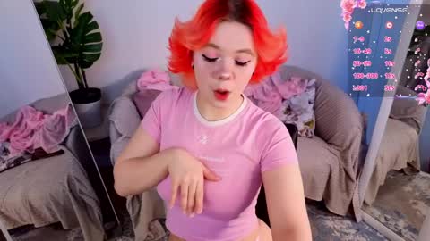 Snapshot of waifu__ketrin chatting on April 2026 01:31:01 PM Ketrin online show from April 2026 01:31:01 PM