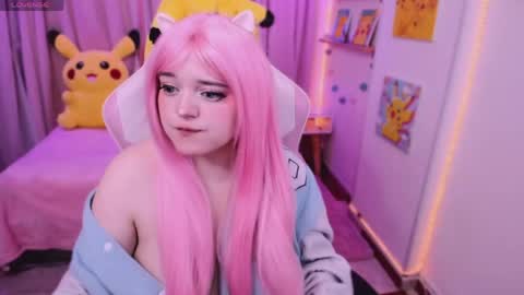 Snapshot of waifumochi_chan chatting on April 2026 10:34:01 PM online show from April 2026 10:34:01 PM