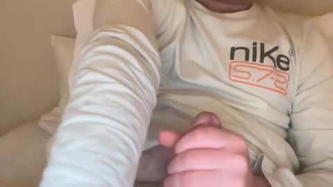 Snapshot of wakandaforever9 chatting on April 2026 02:02:01 AM wowaweeman online show from April 2026 02:02:01 AM