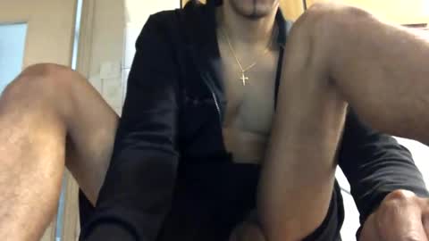 Snapshot of wali170097 chatting on January 2025 08:37:01 AM ghhhgh online show from January 2025 08:37:01 AM